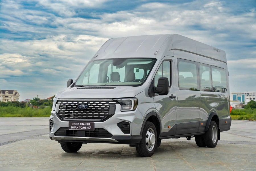transit 18 chỗ