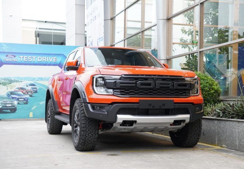 raptor đỏ cam 2025